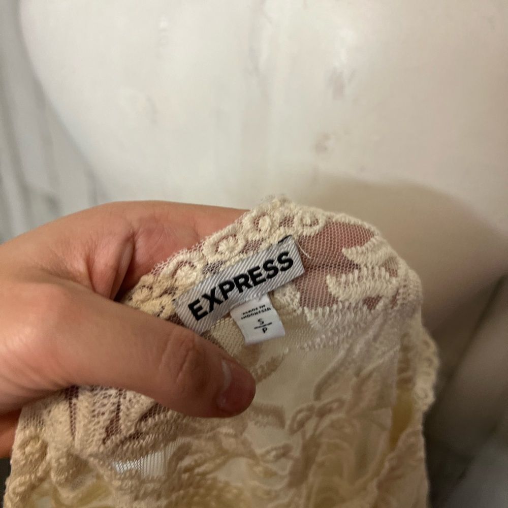 Express Top - Picture 4 of 5